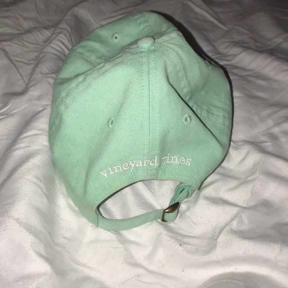 Vineyard Vines Hat - Picture 2 of 2